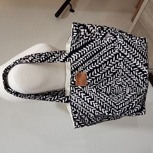 Sseko Tote Makeup and Jewelry Bags Canvas & Leather Travel Casual Matching Set